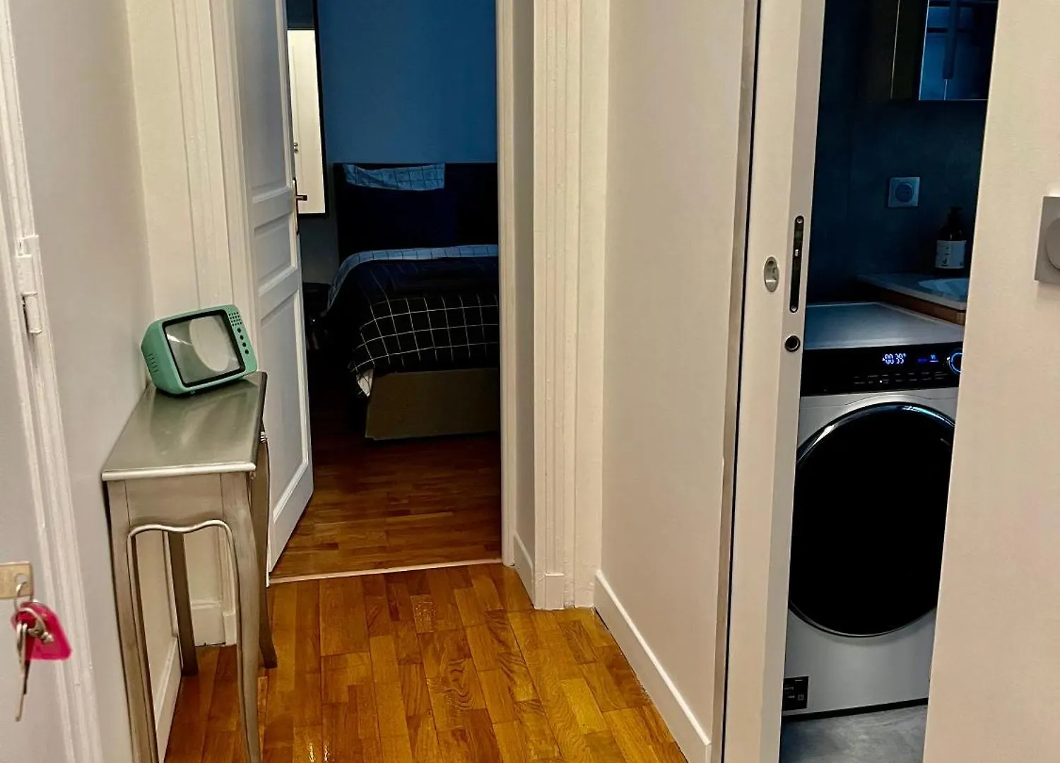 2 Bedroom With Spacious Terrace Minutes From Champs Elysees Διαμέρισμα *